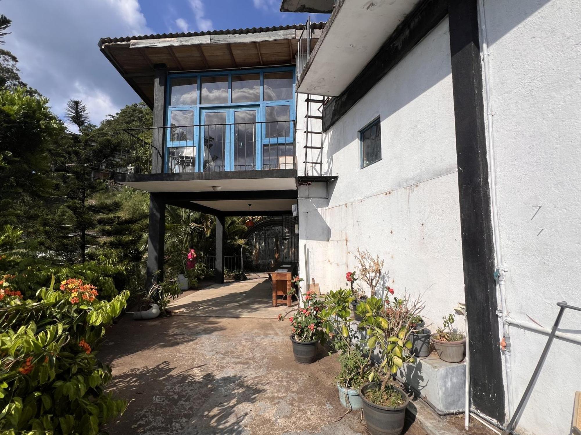 Canopy Villa Канди Екстериор снимка